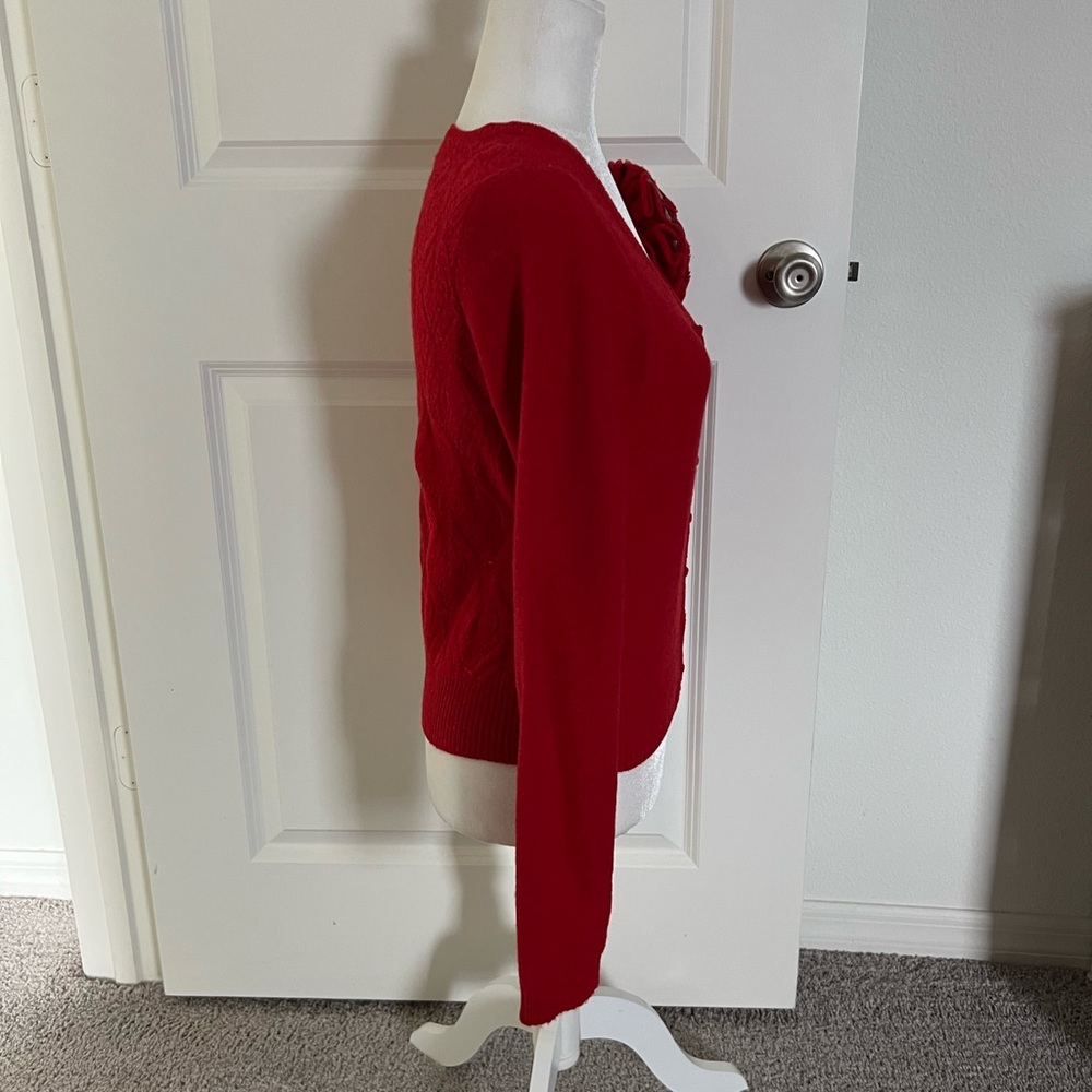 EUC Anthropologie Sleeping on Snow Red Flower Cardigan Medium - Picture 6 of 11